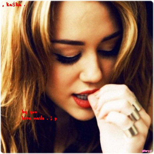 col - New concurs cu Miley