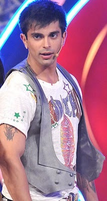 Karan Singh Grover (4)