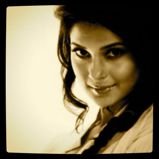 0qt3G - Jennifer Winget