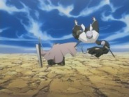 185px-Ichigo_defeats_Chojiro_&_Isane