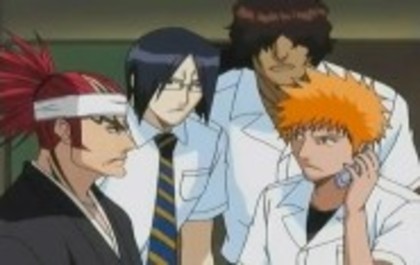 185px-Ichigo_talking_to_Ririn - Kurosaki Ichigo