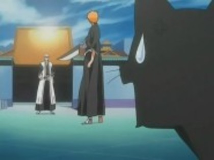 185px-YoruichiBeratingIchigo