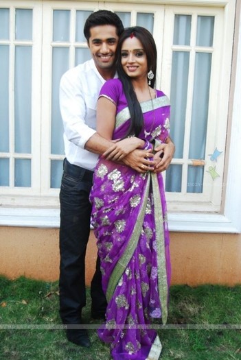 121670-still-image-of-abhay-and-surbhi - biddai