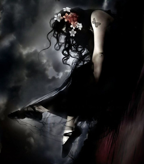 dark-fairy-black-clouds - FaNtAsY