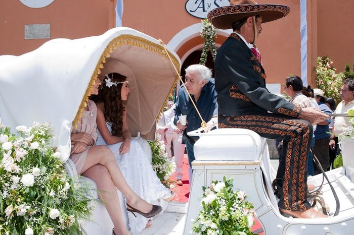 262664_197274006987393_161378453910282_462735_3233244_n