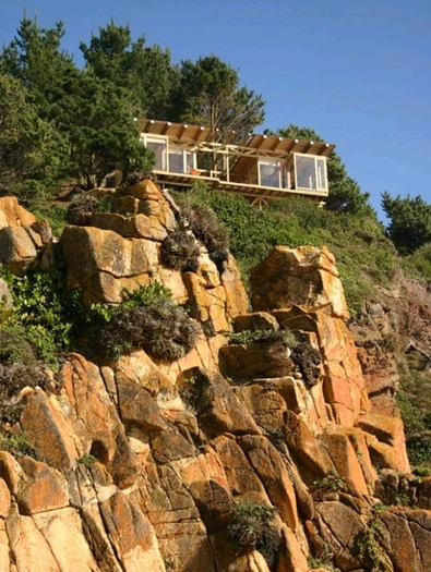 oceanfront-cliff-top-home - CASE MAI SPECIALE