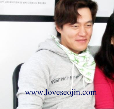 39633343_BYOVLTOIQ - a---lee seo jin---a