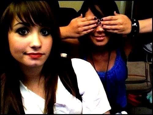 Demi-Lovato - Poze rare Selena si Demi