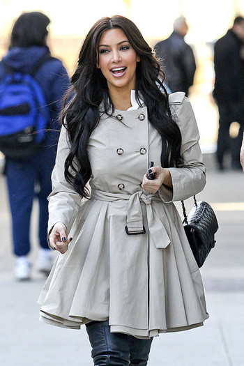 Kim+Kardashian+Kim+Kardashian+Kris+Humphries+isiZDHhXl-Il