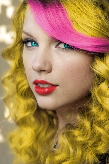 62705_taylor-swift-album-promo-shoot_316_122_12194lo - 0 0 0 0 ALT ANUNTS DEFINITIV 0 0 0 0