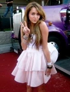 Miley Cyrus Cute