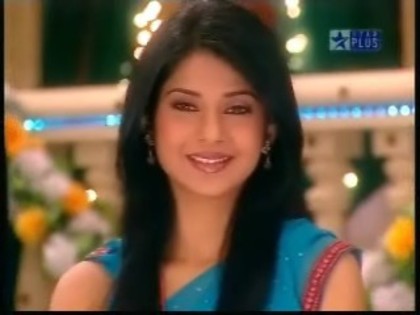 7xybku9 - Jennifer Winget