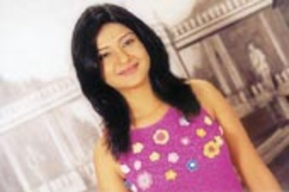 19 - Jennifer Winget