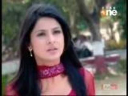 127492585_3476 - Jennifer Winget