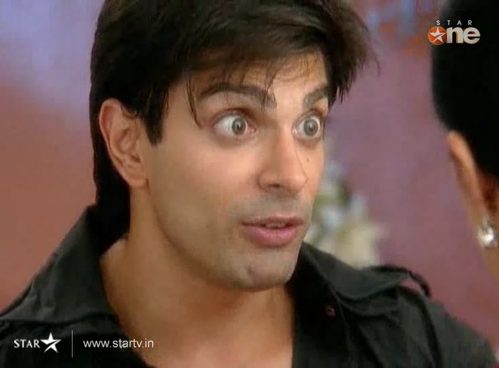 sJafC - DILL MILL GAYYE KaSh as ArSh Hotel Lobby Scene Capz