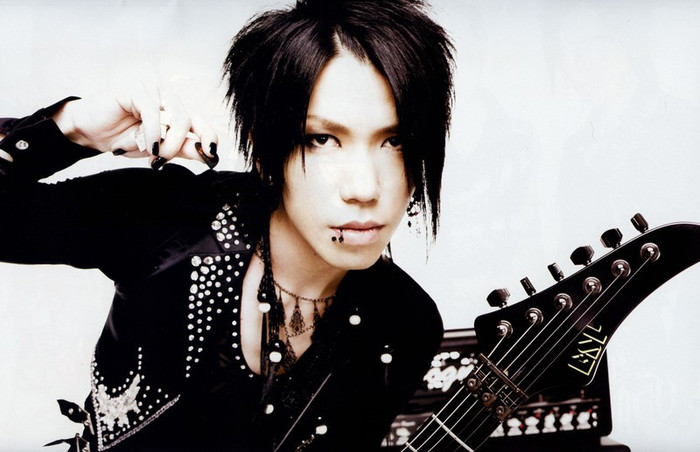 gazette%20Aoi[1] - The-GazeTTe