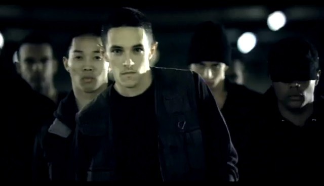 bscap0251 - Fly On The Wall Official Video