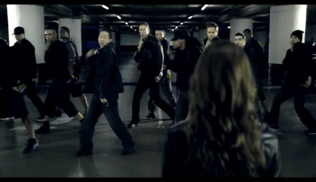 bscap0288 - Fly On The Wall Official Video