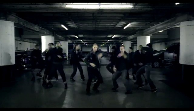 bscap0295 - Fly On The Wall Official Video