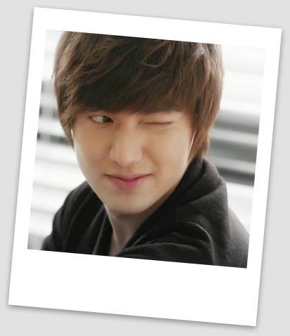 264581_235529023138833_100000452110239_881442_3172064_n - o Lee Min Ho o
