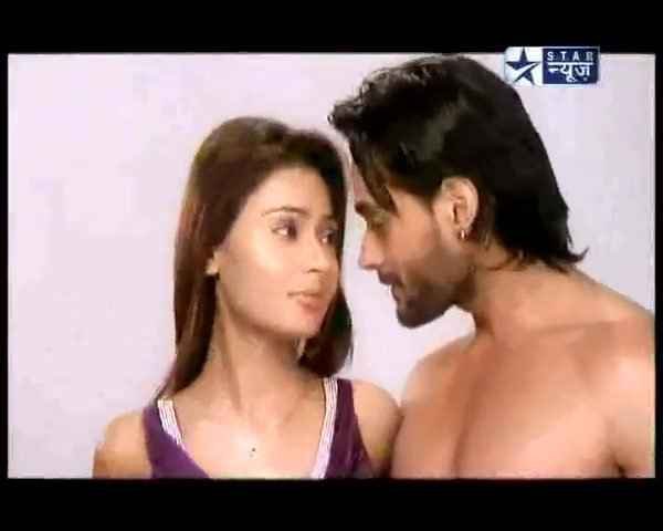227577_110445169043910_100002352827518_105902_8011916_n - sara khan sadhna culoarea fericirii 2
