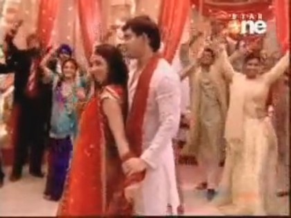 Postat de HindiFanPage (100) - Salaam-e-Ishq