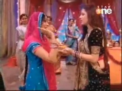 Postat de HindiFanPage (151) - Salaam-e-Ishq