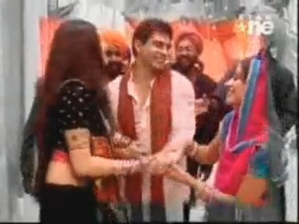 Postat de HindiFanPage (160) - Salaam-e-Ishq