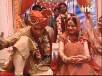 Postat de HindiFanPage (164) - Salaam-e-Ishq