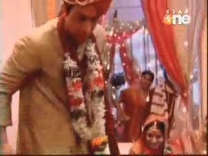 Postat de HindiFanPage (165) - Salaam-e-Ishq