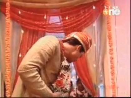 Postat de HindiFanPage (168) - Salaam-e-Ishq