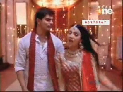 Postat de HindiFanPage (192) - Salaam-e-Ishq