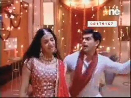 Postat de HindiFanPage (195) - Salaam-e-Ishq