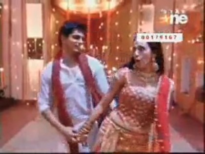 Postat de HindiFanPage (199) - Salaam-e-Ishq