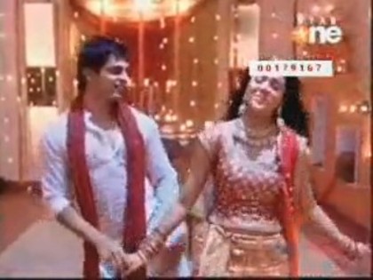 Postat de HindiFanPage (200) - Salaam-e-Ishq