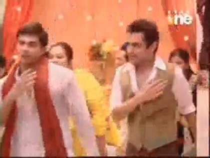 Postat de HindiFanPage (259) - Salaam-e-Ishq