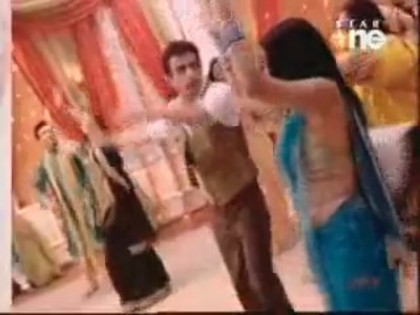 Postat de HindiFanPage (276) - Salaam-e-Ishq