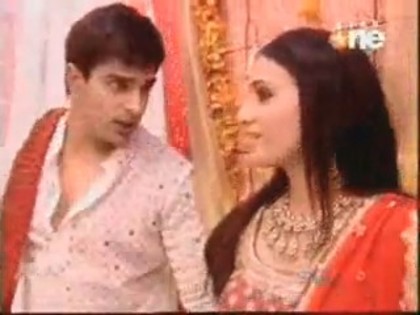 Postat de HindiFanPage (277) - Salaam-e-Ishq