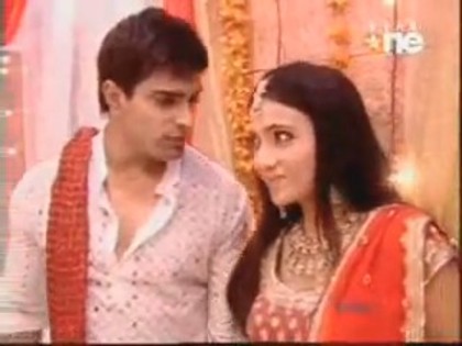 Postat de HindiFanPage (302) - Salaam-e-Ishq