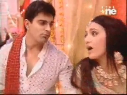 Postat de HindiFanPage (308) - Salaam-e-Ishq