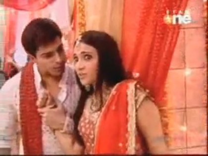 Postat de HindiFanPage (310) - Salaam-e-Ishq