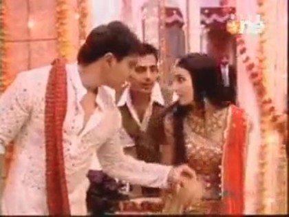 Postat de HindiFanPage (318) - Salaam-e-Ishq