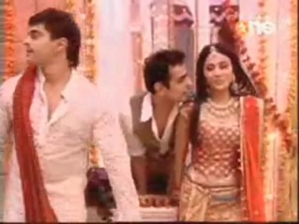 Postat de HindiFanPage (321) - Salaam-e-Ishq