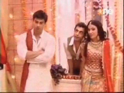 Postat de HindiFanPage (323) - Salaam-e-Ishq