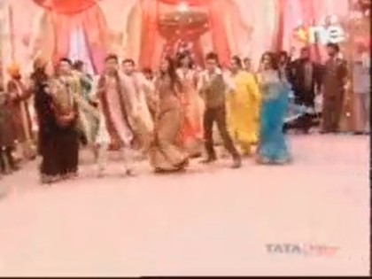 Postat de HindiFanPage (339)