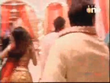 Postat de HindiFanPage (349)