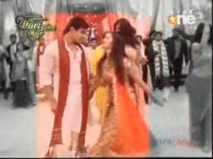 Postat de HindiFanPage (358)