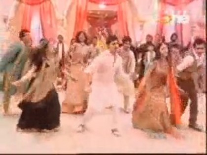 Postat de HindiFanPage (393)