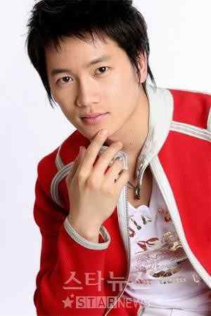 Da..ea este colega mea de facultate... Da..ea este colega mea de facultate...