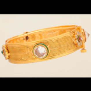 BG903311_display